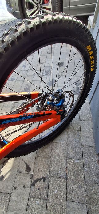 Lapierre DH Team, горный велосипед для скоростного спуска (даунхилл).