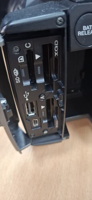 Kamera SONY 4K FDR-AX1