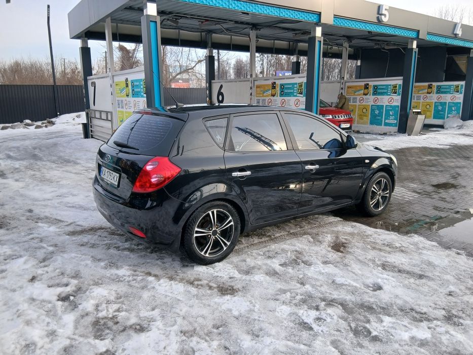 Kia ceed 1.4 2007рік
