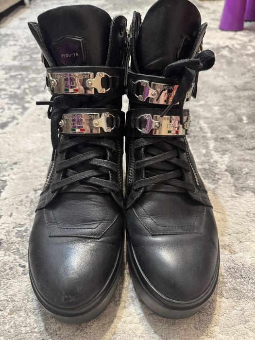 Кажанные осенние ботинки 40р