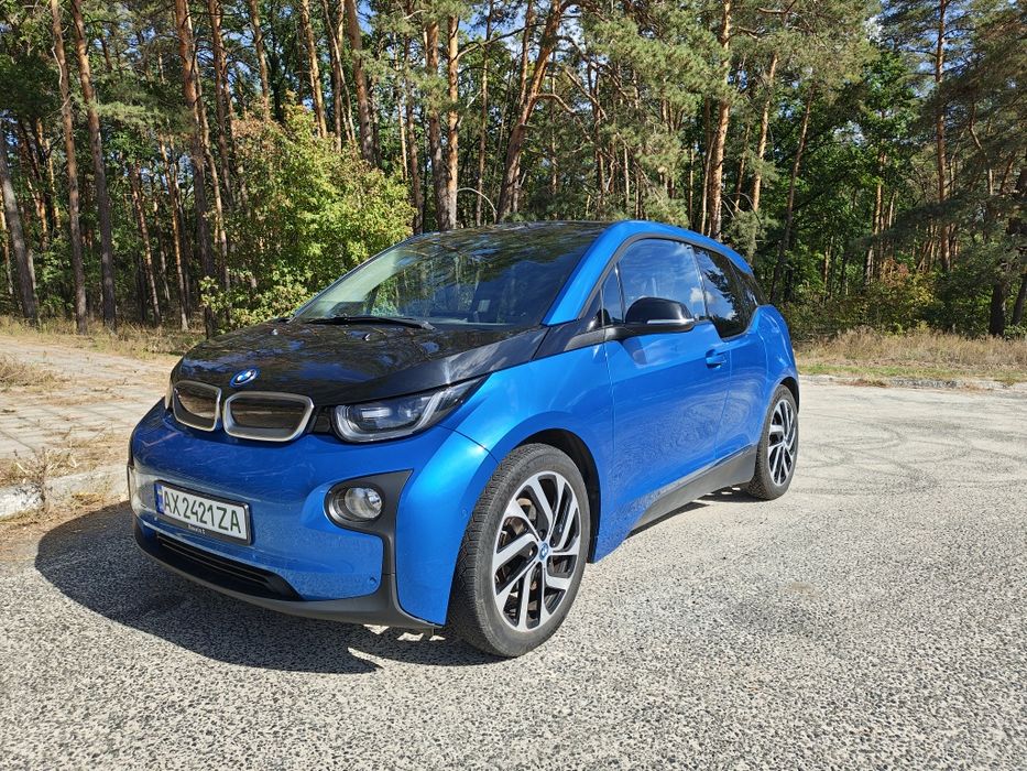 Продам BMW i3 33kwh 2016