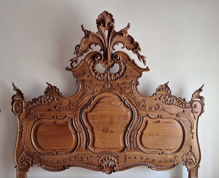 Mobília de quarto clássica em cerejeira