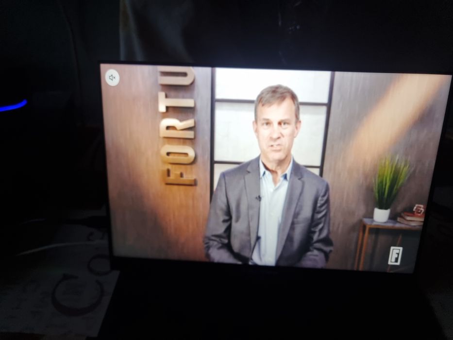 Mam do sprzedania Dotykowy Monitor przenośny 15.6", FULLHD, IPS, USB-C