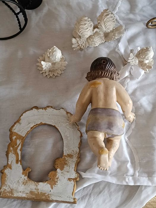 Figuras lindíssimas: Menino Jesus e 4 Anjinhos