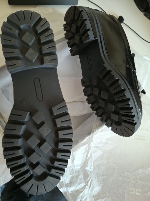 Mocassins de couro Elisabetta Franchi