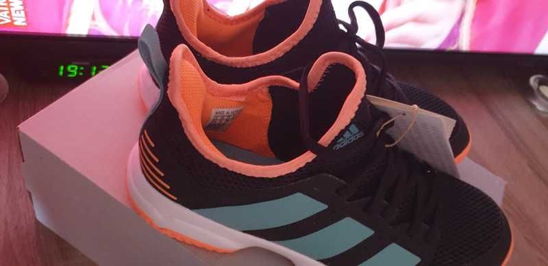 Adidas buty sportowe czarny rozmiar 38 wkladka 23.5cm nowe