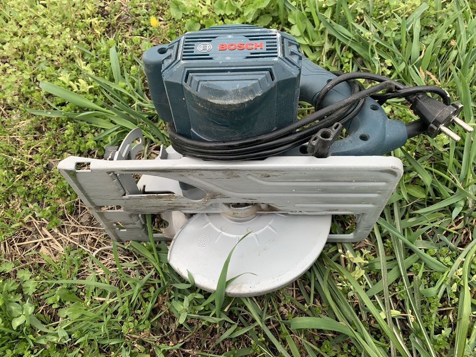 Циркулярна пила BOSCH  GKS 140