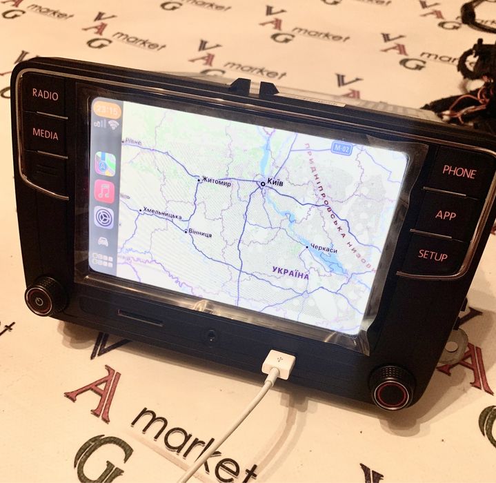 RCD330 Plus з CarPlay і AndroidAuto