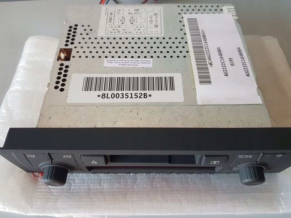 Radio Audi Chorus 2 II A3 8L0 2001-2003 r NOWE !!!