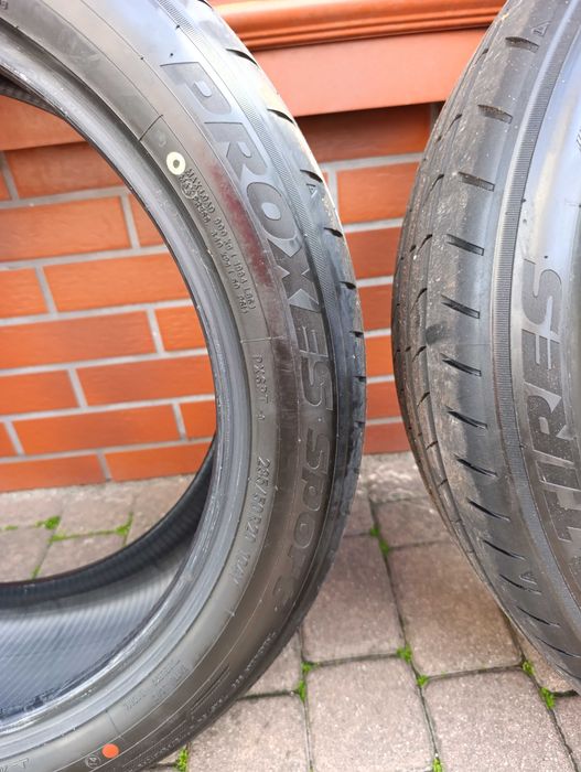 komplet letnich opon TOYO Proxes Sport 235/50/R20