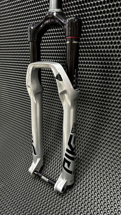 Вилка RockShox Pike Ultimate Charger 2.1 RC2 - Crown 27.5