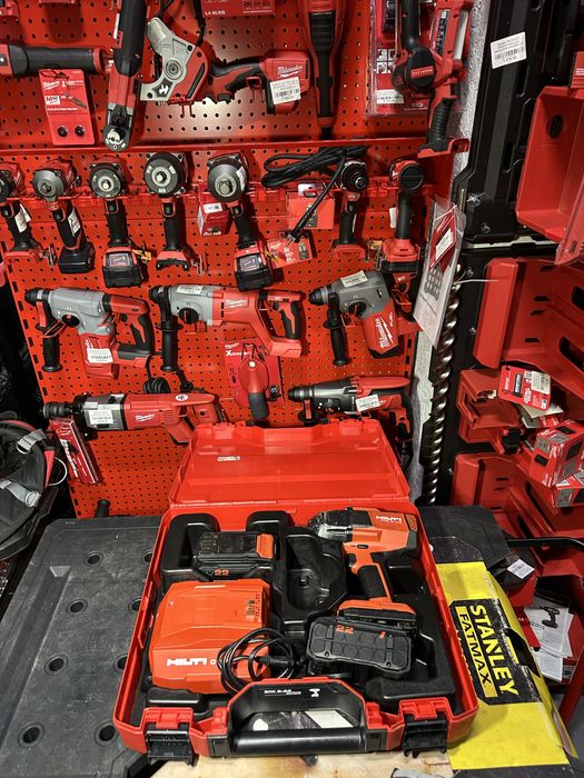 Акумуляторний ударний гайкокрут HILTI SIW 8 22 Nuron комплек