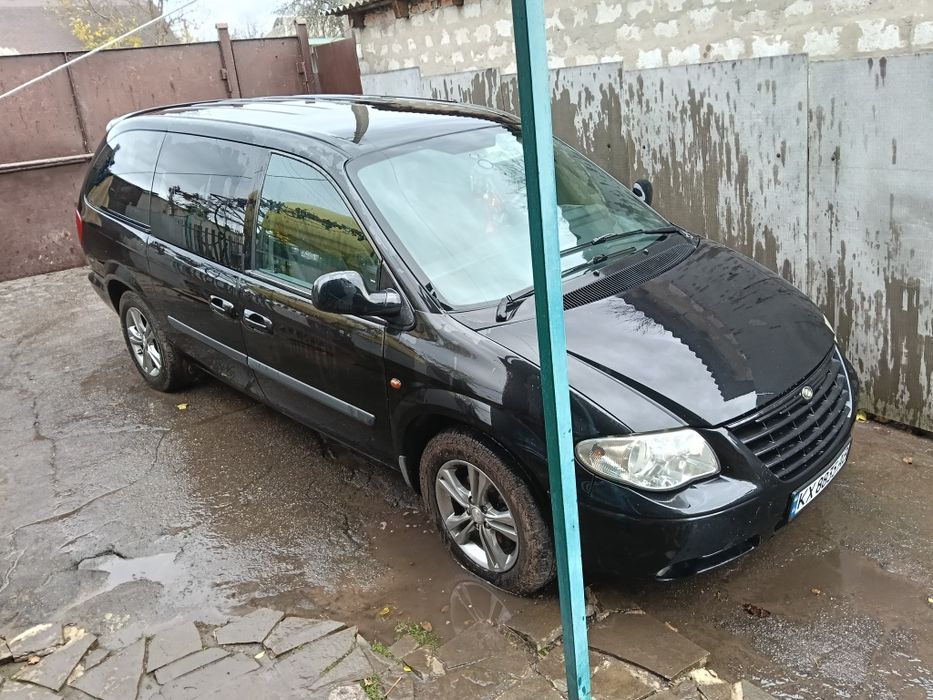 Chrysler gr.voyager 2006 год