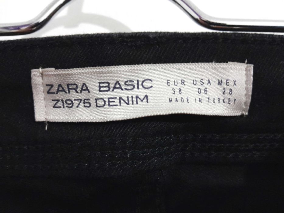 Calças de ganga pretas skinny com pérolas Zara T: 38