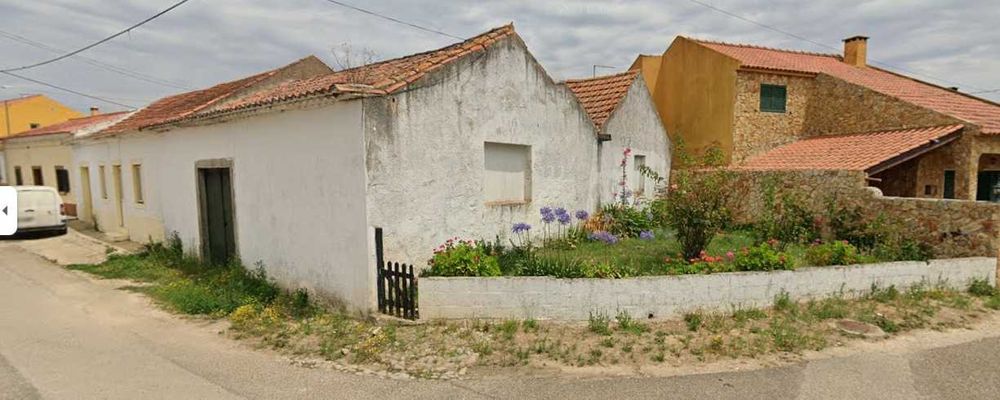 Moradia T3, Albergaria (Almoster, Santarém), Totalmente Reconstruída