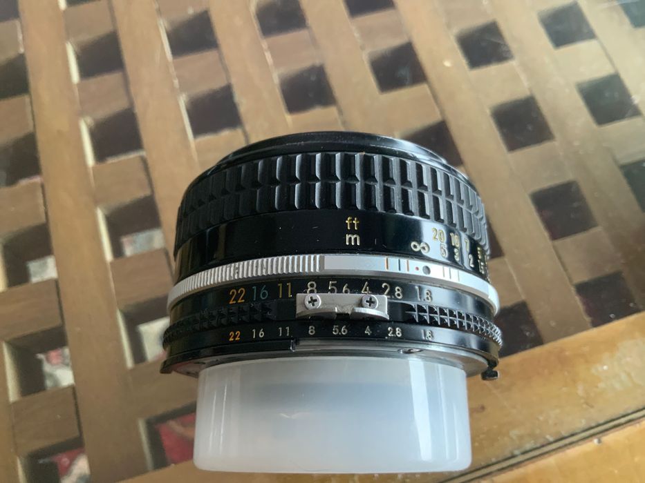 Nikon 50mm f:1.8 ais