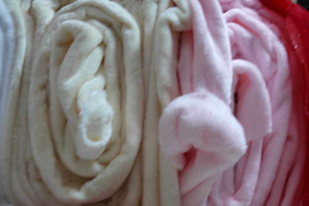 Conjunto de rolos de tecido polar