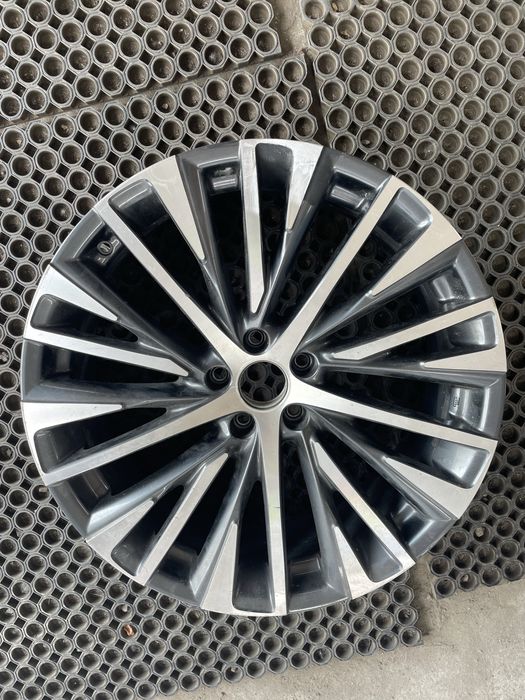 Диск литий Lexus R21 5x114,3