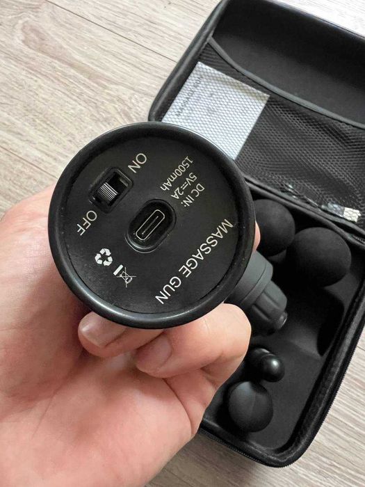 Масажний пістолет Massage Gun перкусійний масажер для м’язів