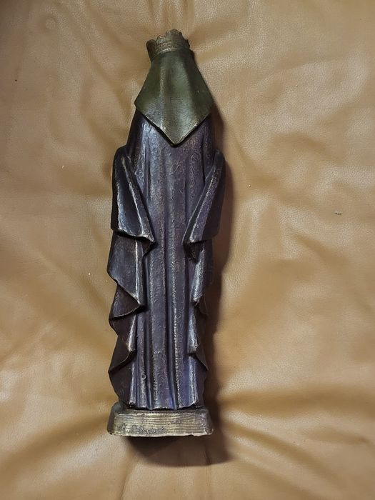 Nossa senhora com o menino ao colo