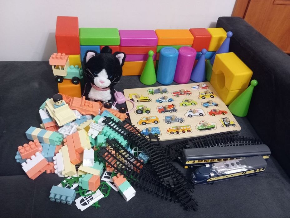 zestaw zabawek, puzzle, pociąg