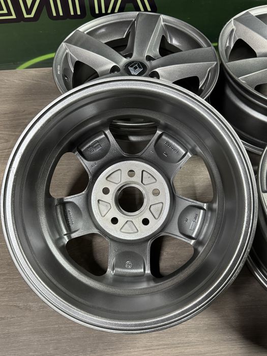 Диски 5*114.3R16 Renault trafic,duster,megane 3,4
