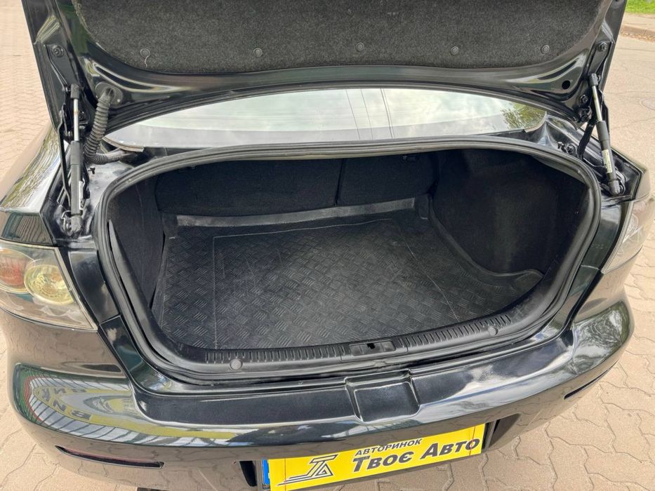 Mazda 3 без першого внеску)Твоє Авто Кривий Ріг