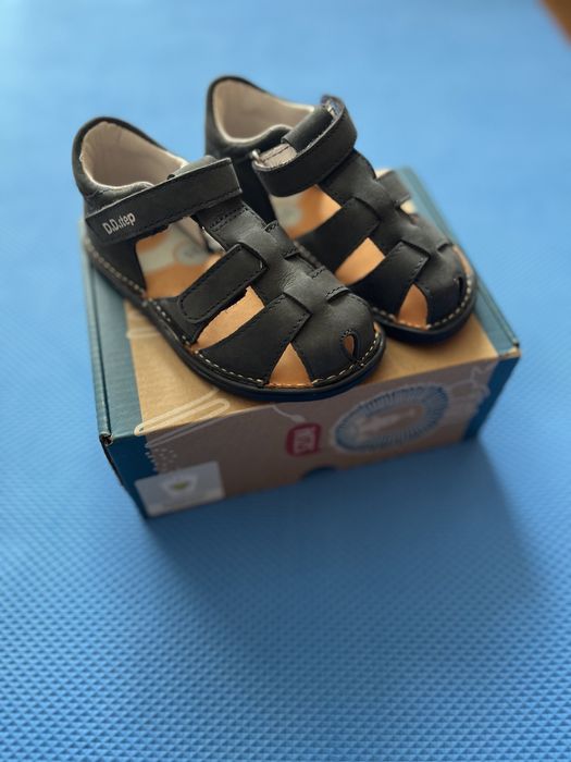 Шкіряні сандалії d.d.step barefoot (темно-сині), 25 розмір
