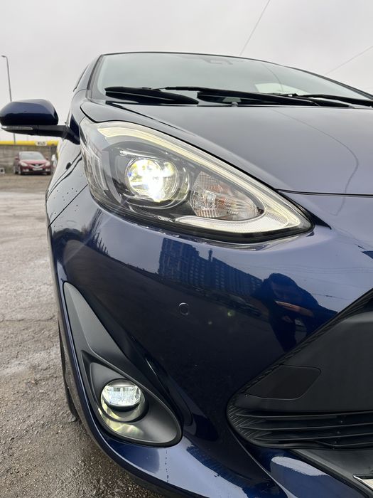 Toyota Aqua 2020 тойота