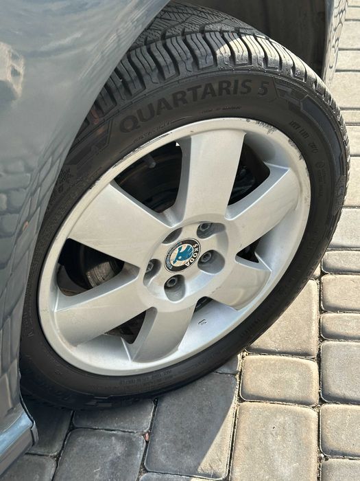 Продам Skoda Fabia 2006 рік можлива розстрочка,кредит,обмін!