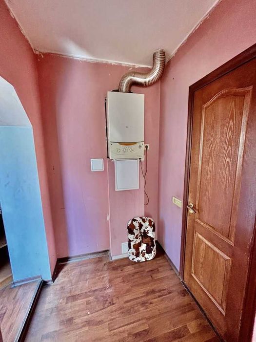 Продаж 2-о кімнатної квартири у приватному секторі  у районі Подол !