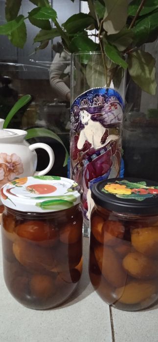 Варення груша, інжир, кизил, персик, черешня