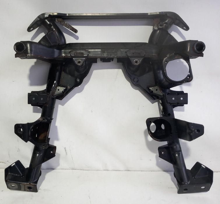 Charriot frente BMW X3 (E83)