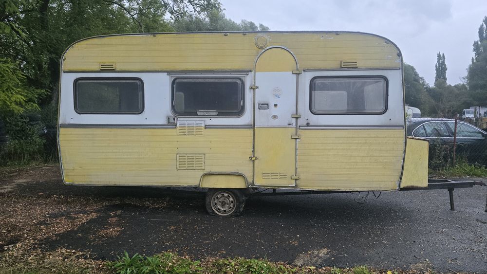 Przyczepa kempingowa