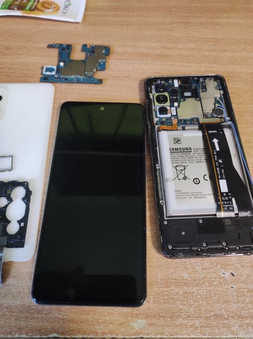 Samsung a52 525f