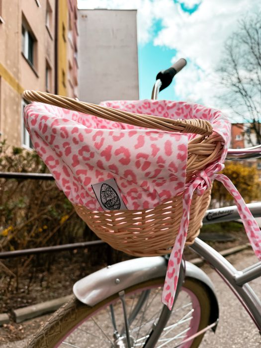 Rower miejski Embassy Mon Amour. Beach cruiser