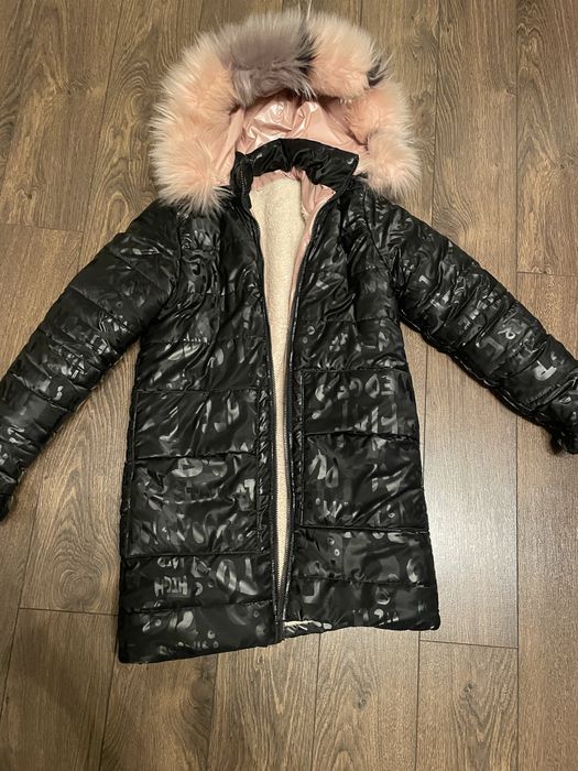 Зимовий пуховик для дівчинки. Подовжений