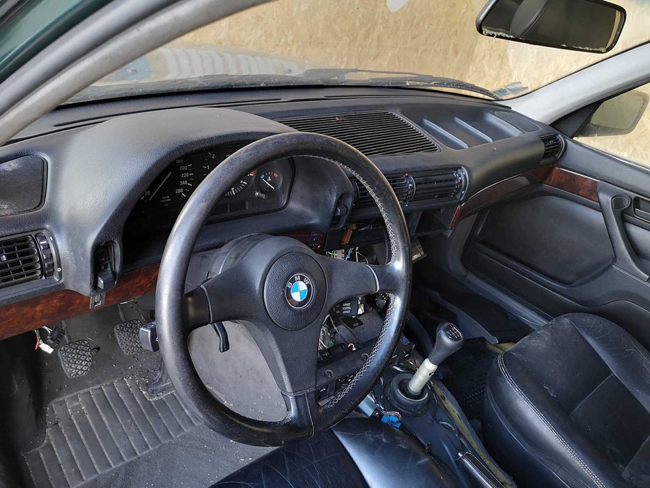 BMW E32 730i 197Cv_Para Peças