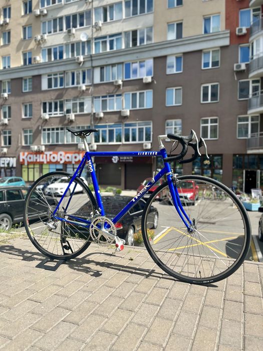 Шоссейный Trek 1500