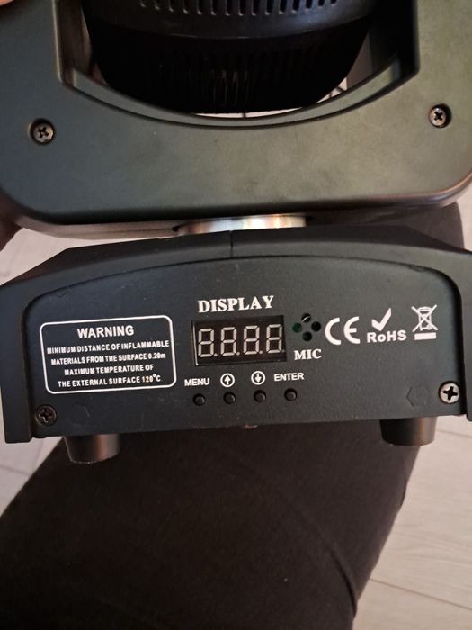 2 x ruchoma głowa 60 W wraz ze statywami