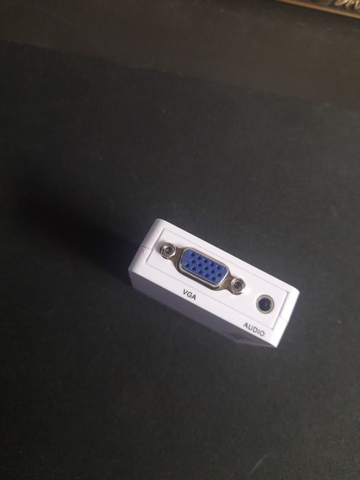 Adapter  vga hdmi