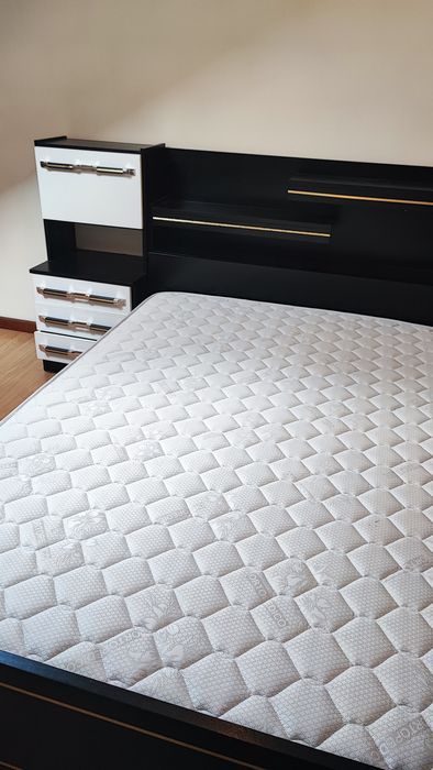 Mobília completa em branco de extrema qualidade