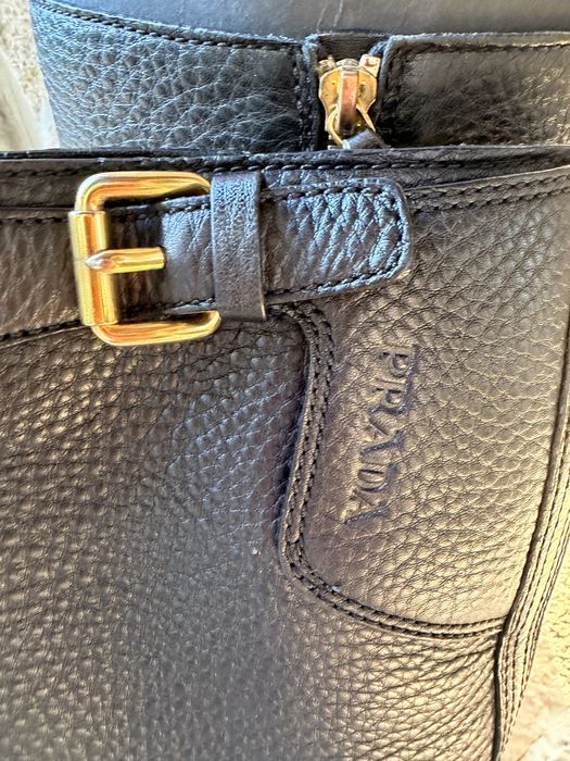 Чоботи Prada оригінал