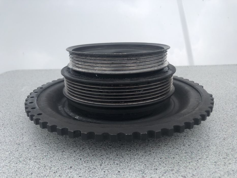 Шкив Коленвала на БМВ Е39 М52 2.0 2.8 523 Однованосной Дорестайлинг