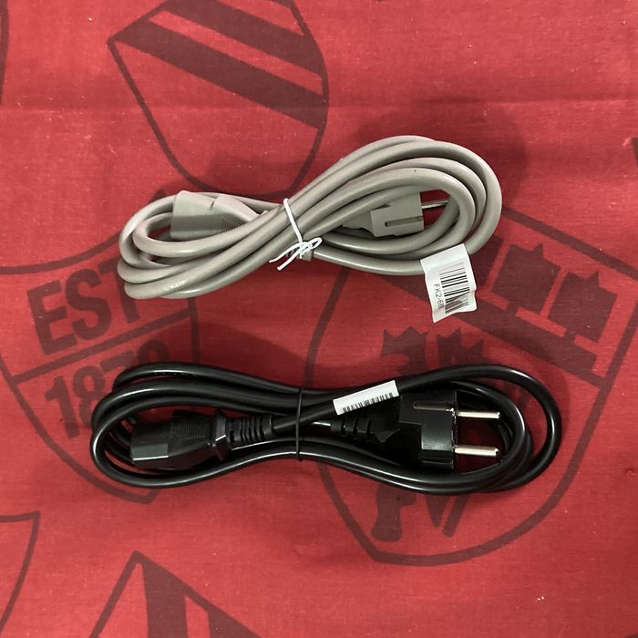 Мережевий кабель 220 вольт