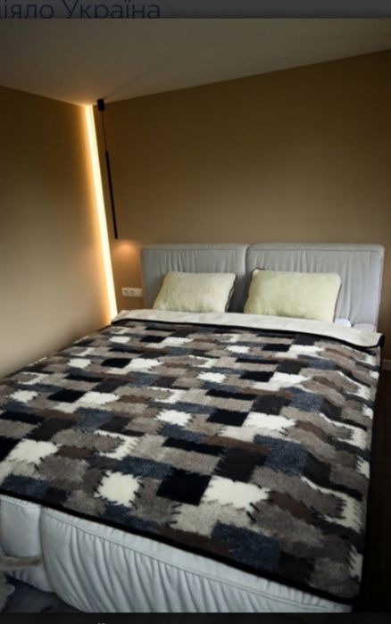 Плед одеяло из овечьей шерсти