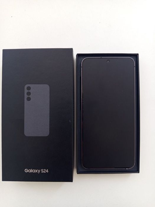 Samsung s24 (256 Гб)