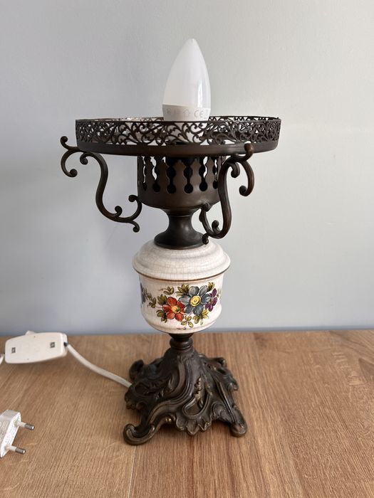 Piekna lampa stylowa wys 41 cm