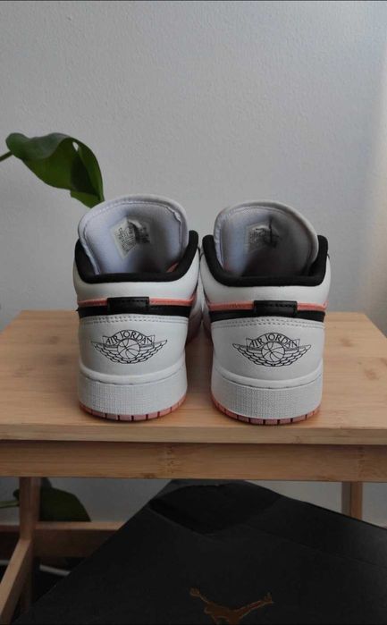 Air Jordan 1 Low (GS)