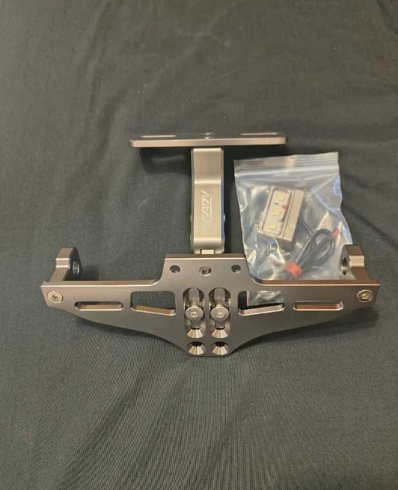 Suporte matrícula Honda ADV outras motas